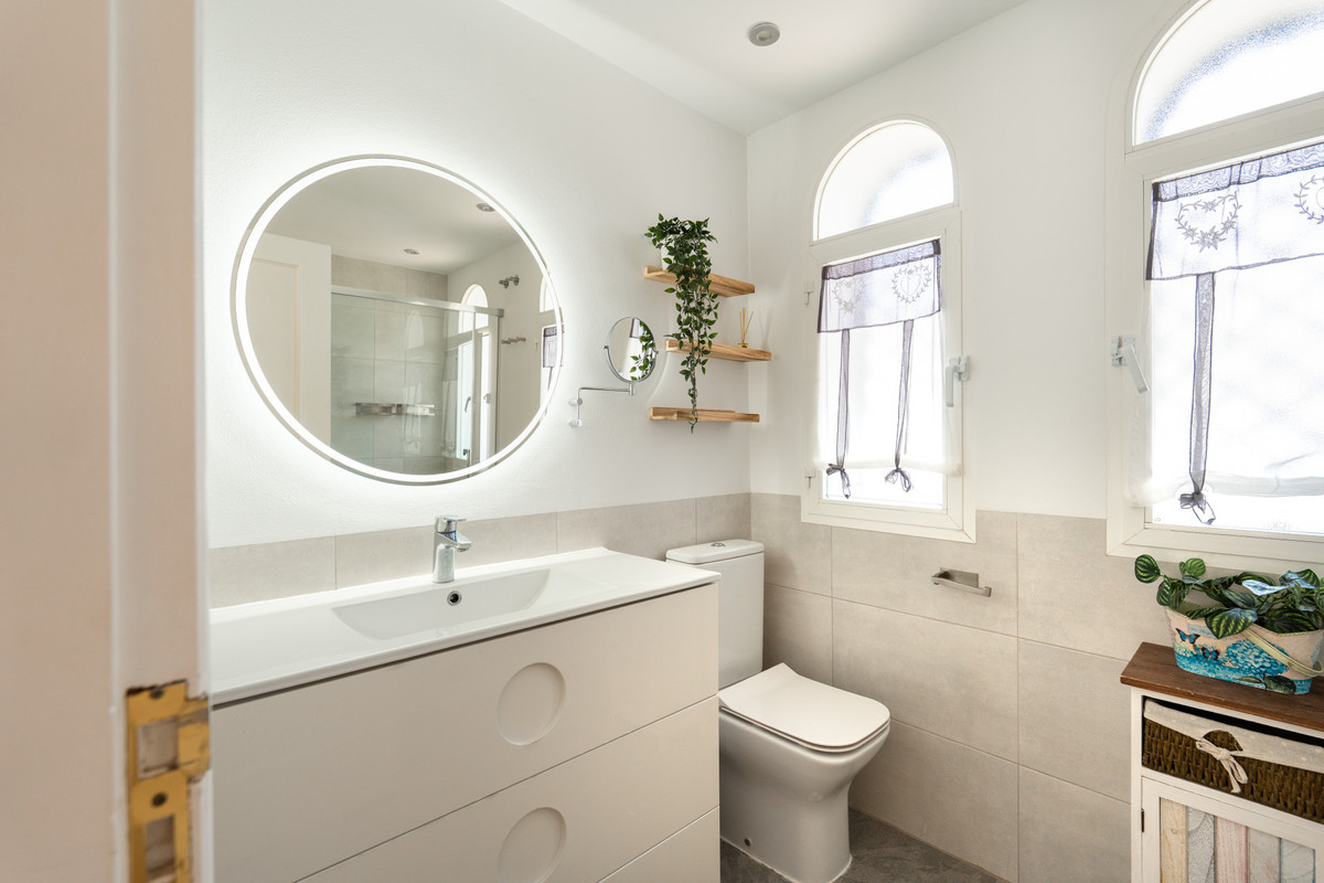 Huis te koop in Nueva Andalucía | 4 slaapkamers H5387386