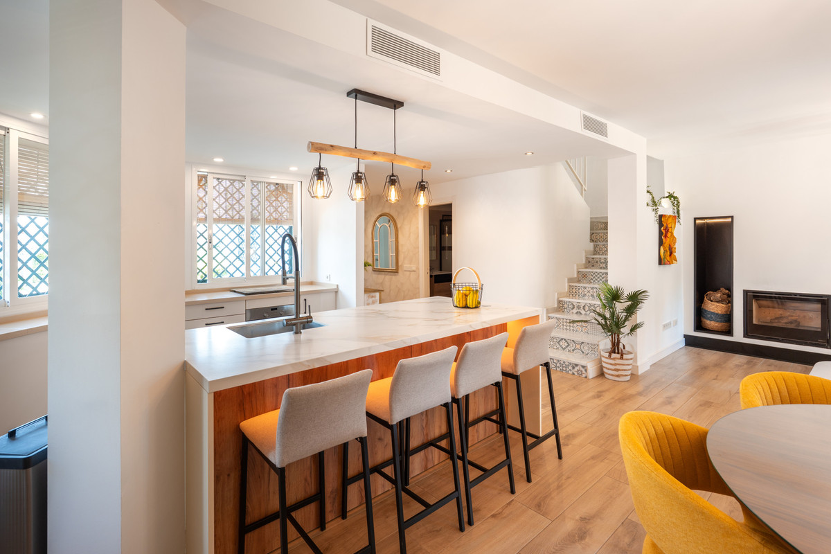 Huis te koop in Nueva Andalucía | 4 slaapkamers H5387386