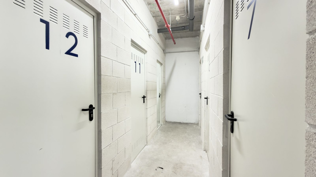 Percelen te koop in Nueva Andalucía | 3 slaapkamers H5408479