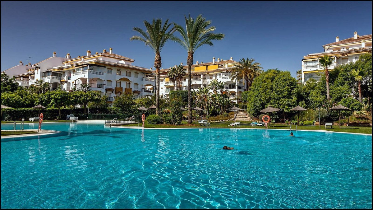 Grond te koop in Nueva Andalucía | 2 slaapkamers H5428399
