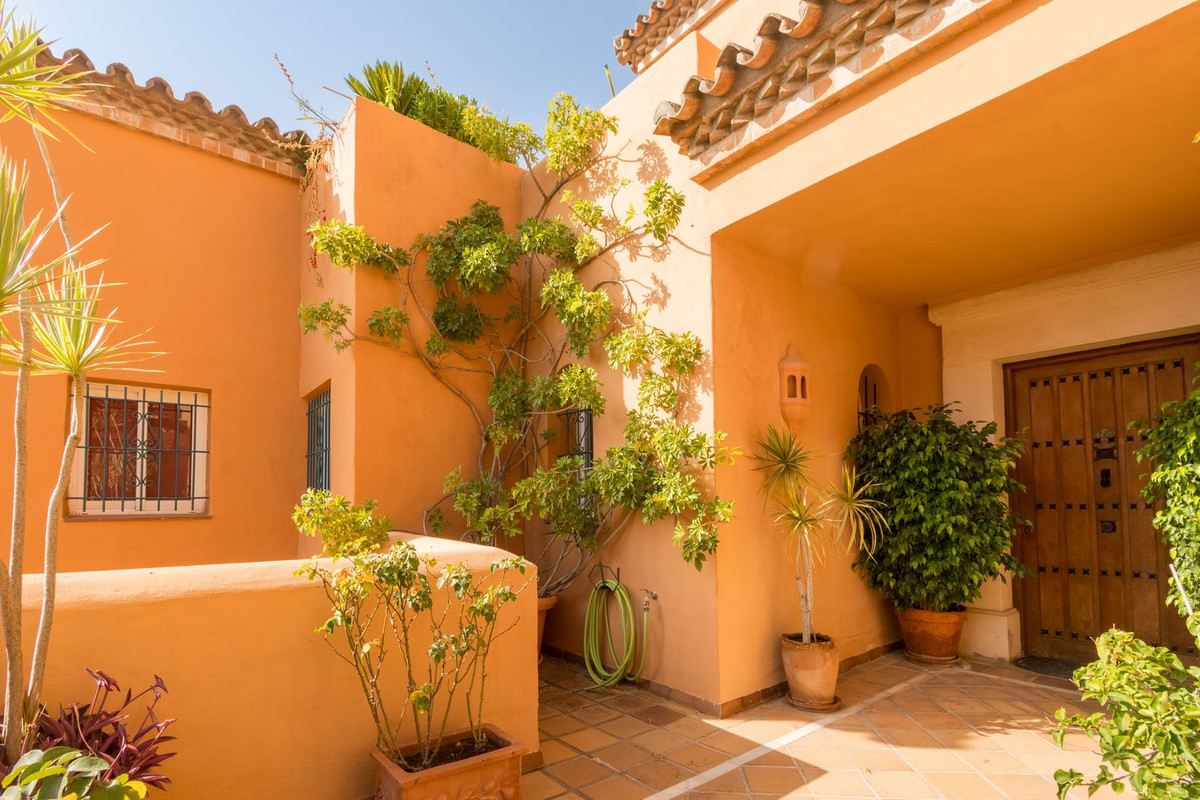 Grond te koop in Nueva Andalucía | 3 slaapkamers H5453452