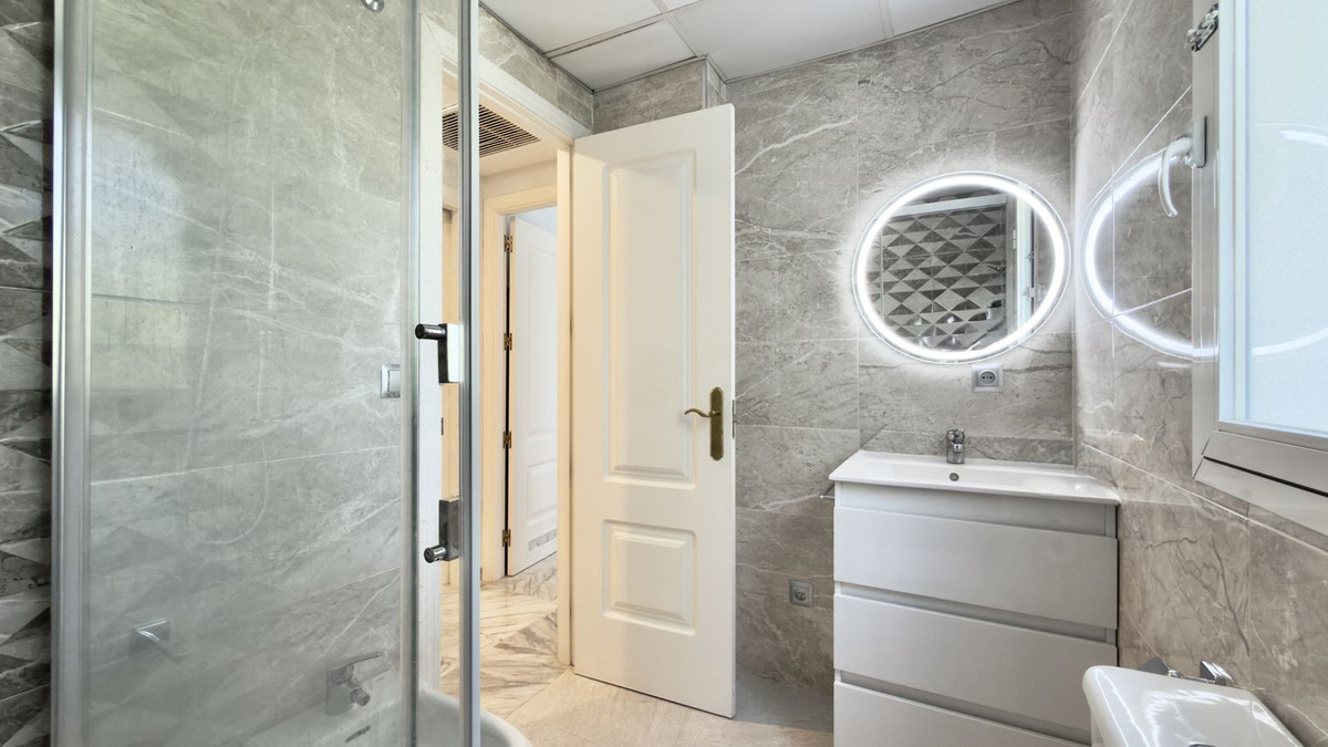 Grond te koop in Nueva Andalucía | 2 slaapkamers H5487502