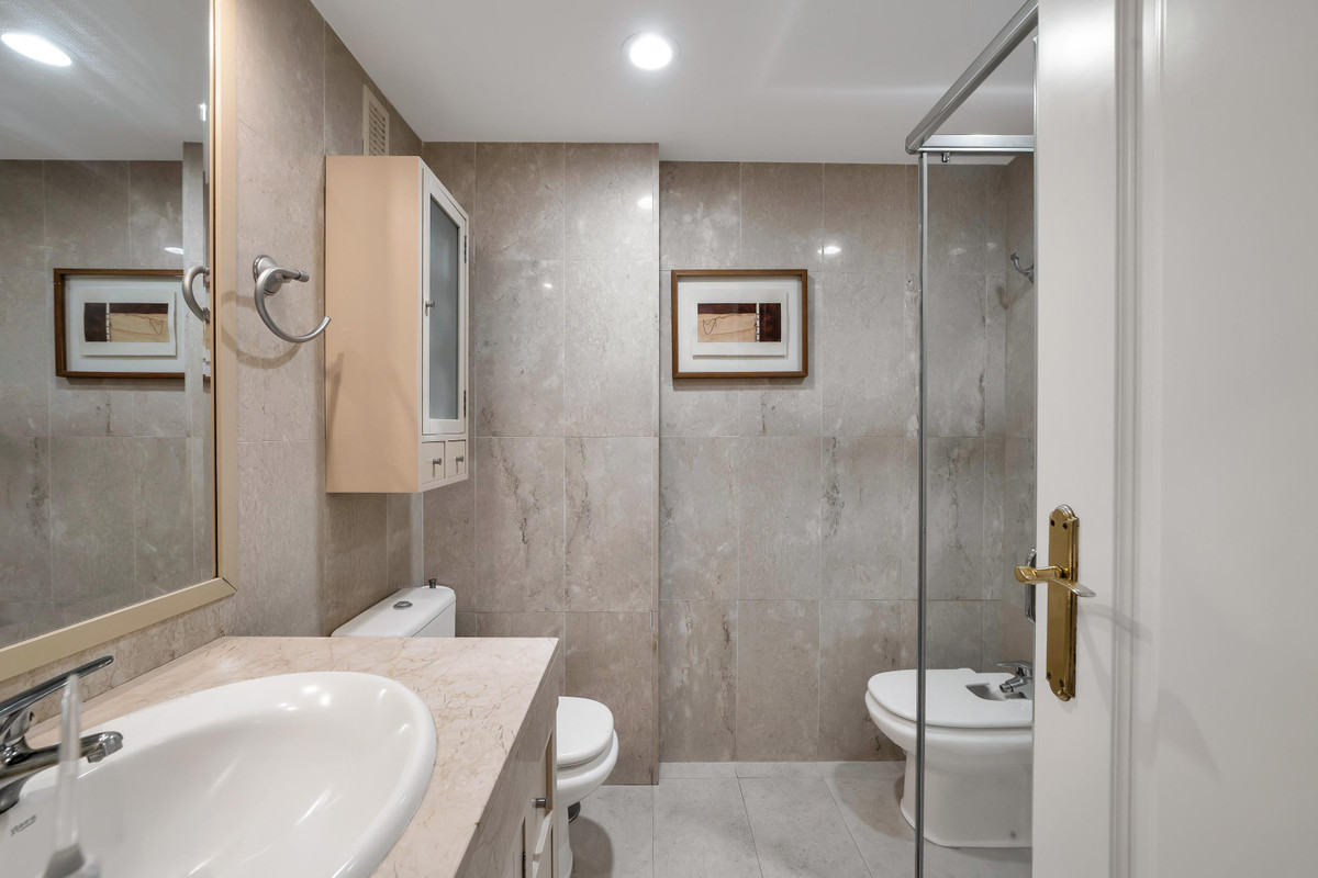 Appartement te koop in Nueva Andalucía | 2 slaapkamers H5525500