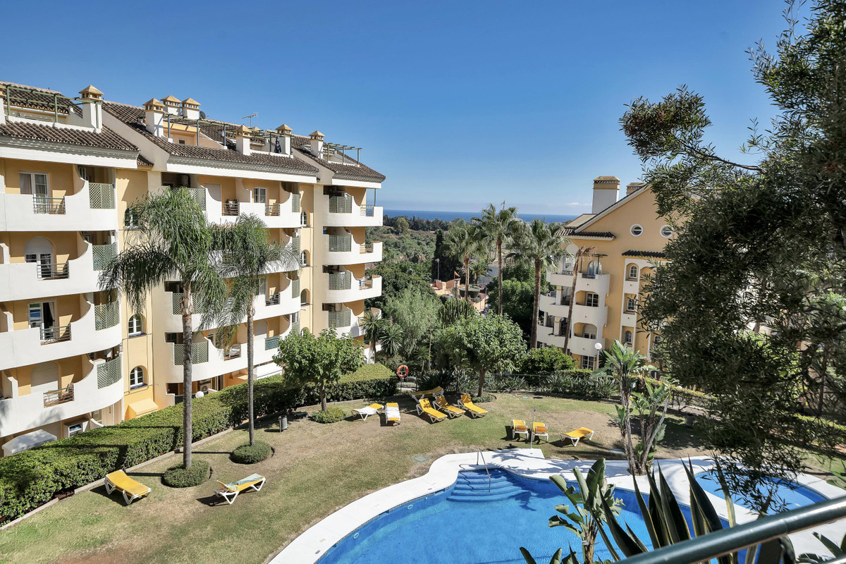 Appartement te koop in Nueva Andalucía | 2 slaapkamers H5525500