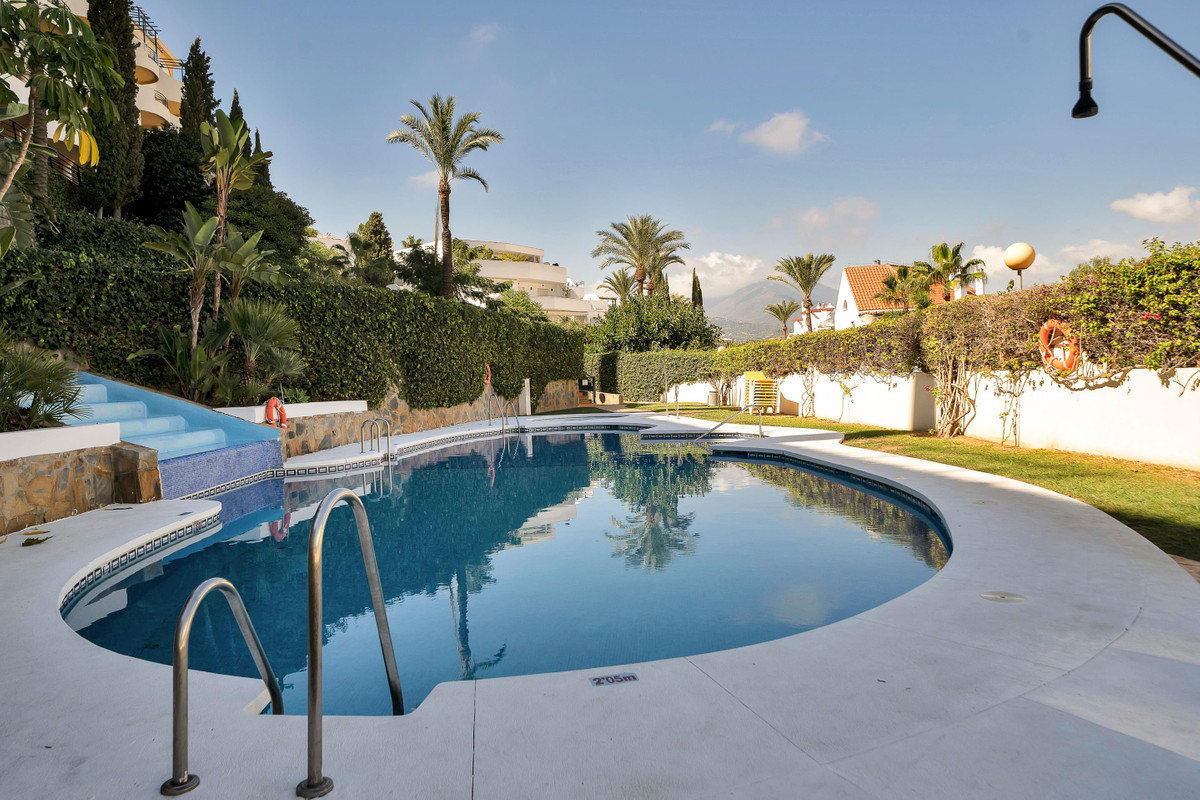 Appartement te koop in Nueva Andalucía | 2 slaapkamers H5525500