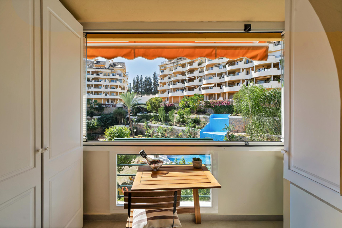 Appartement te koop in Nueva Andalucía | 2 slaapkamers H5525500