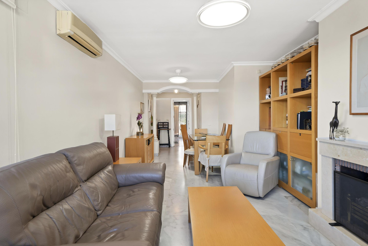 Appartement te koop in Nueva Andalucía | 2 slaapkamers H5525500
