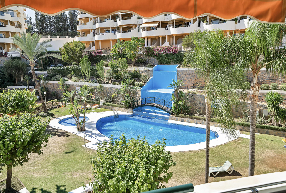 Appartement te koop in Nueva Andalucía | 2 slaapkamers H5525500