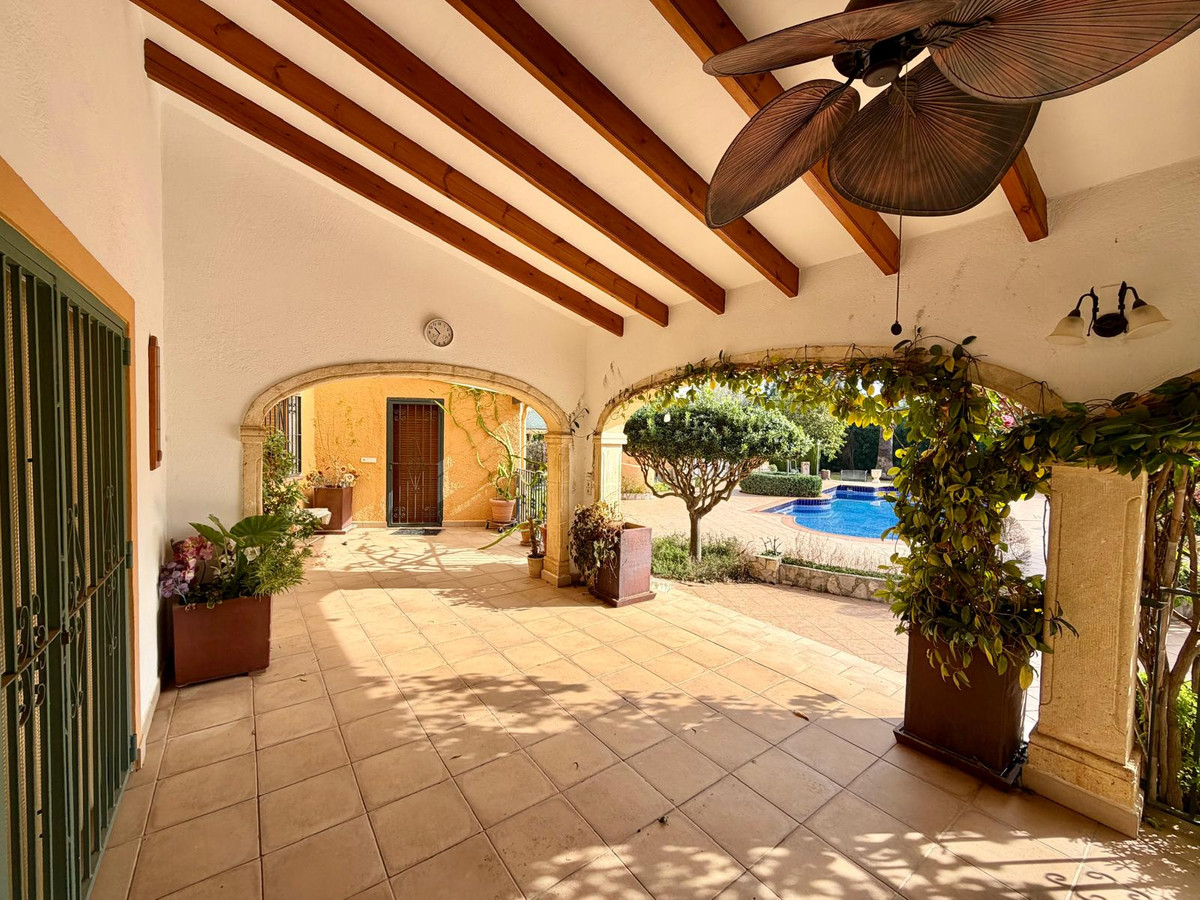 Huis te koop in Pedreguer | 8 slaapkamers H5298463