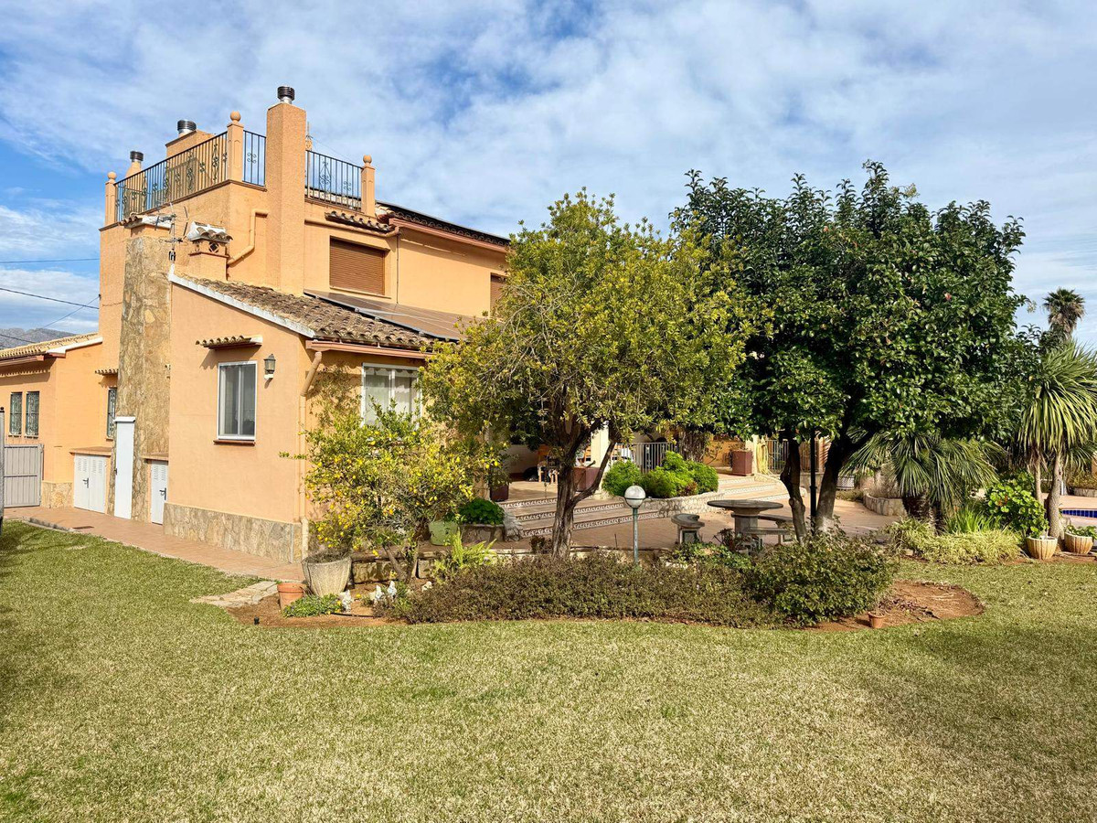 Huis te koop in Pedreguer | 8 slaapkamers H5298463