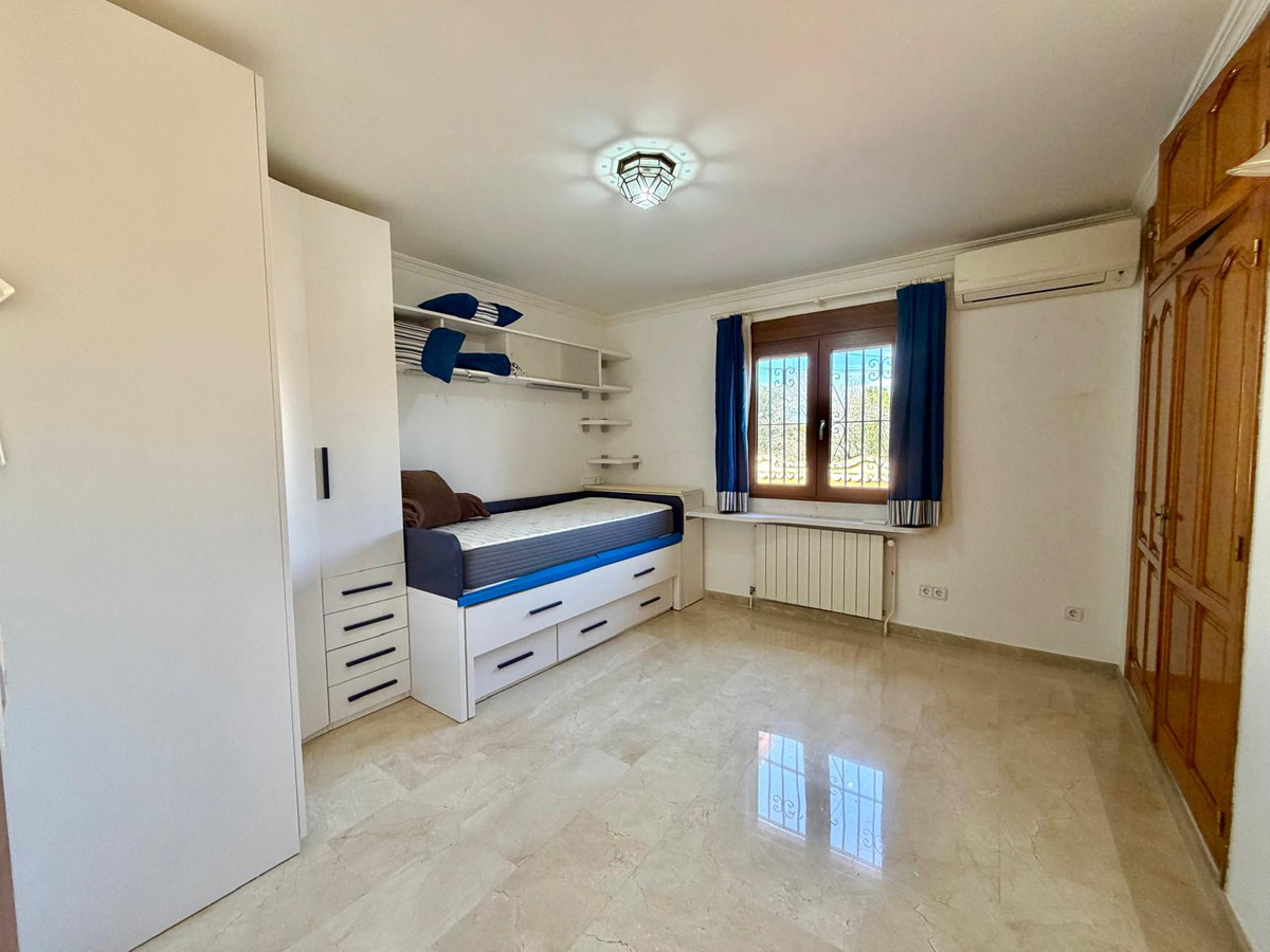 Huis te koop in Pedreguer | 8 slaapkamers H5298463