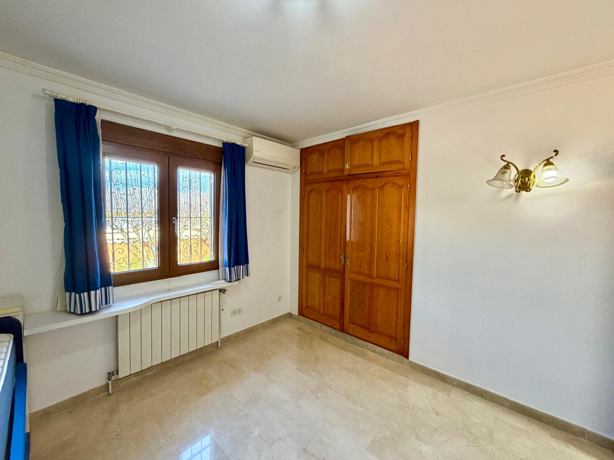 Huis te koop in Pedreguer | 8 slaapkamers H5298463