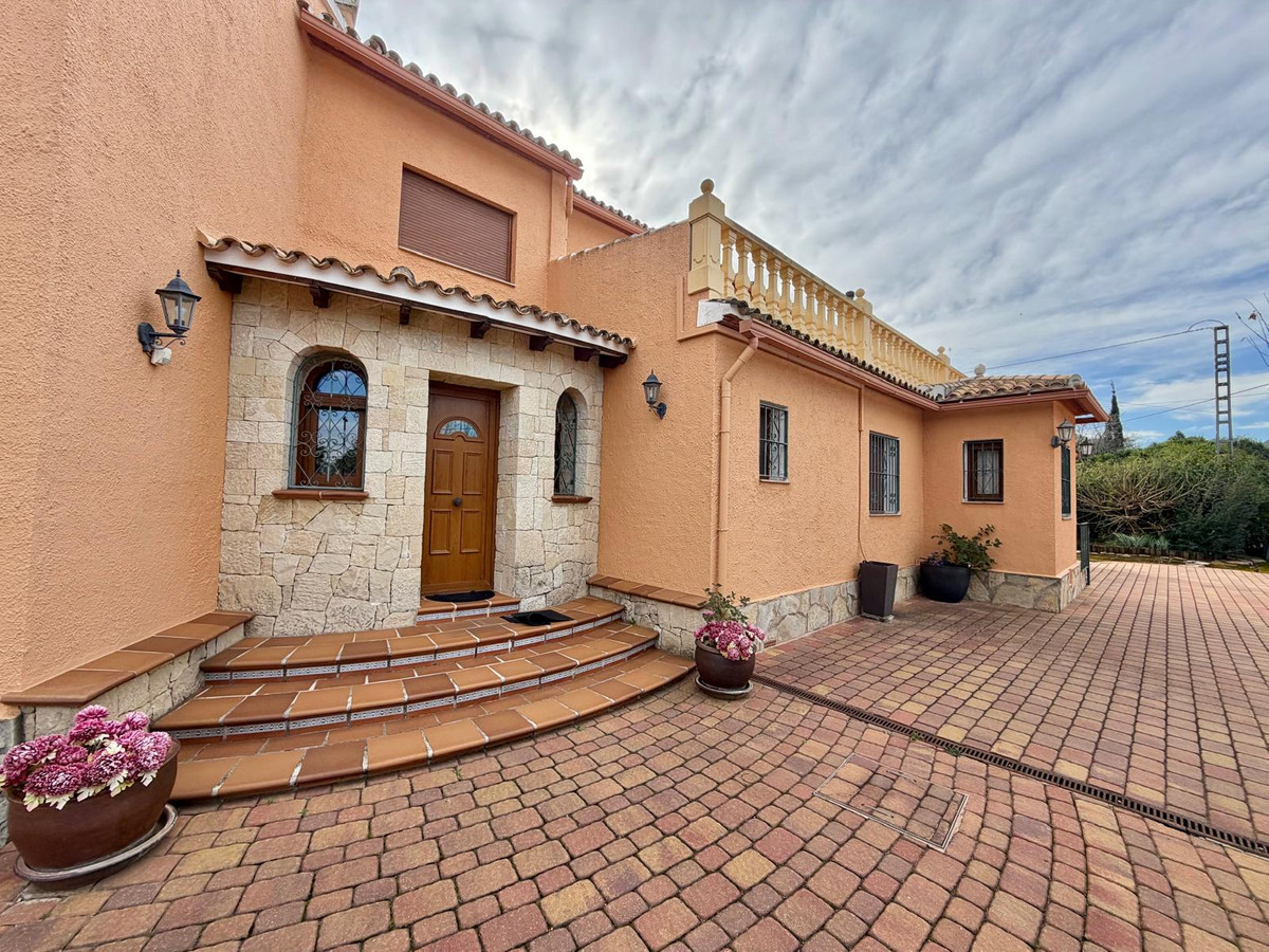 Huis te koop in Pedreguer | 8 slaapkamers H5298466