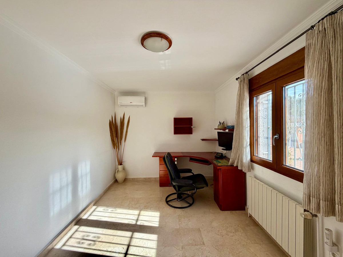 Huis te koop in Pedreguer | 8 slaapkamers H5298466