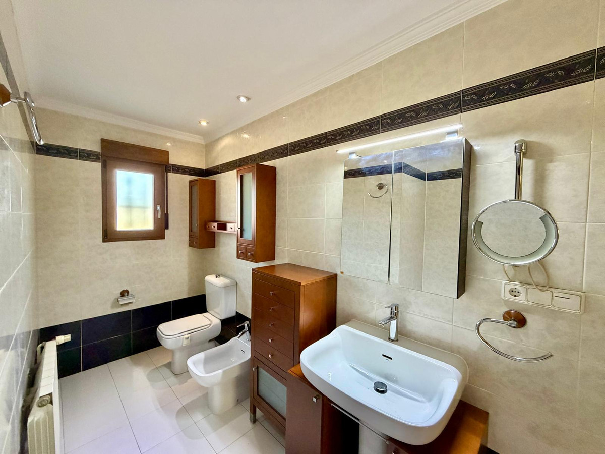 Huis te koop in Pedreguer | 8 slaapkamers H5298466