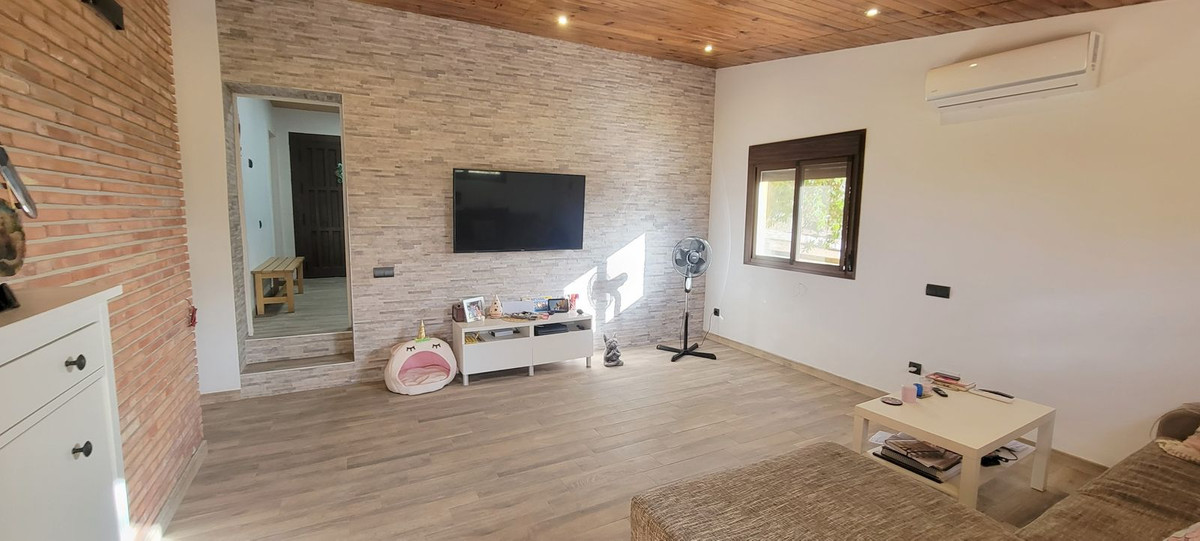 Property main view 44