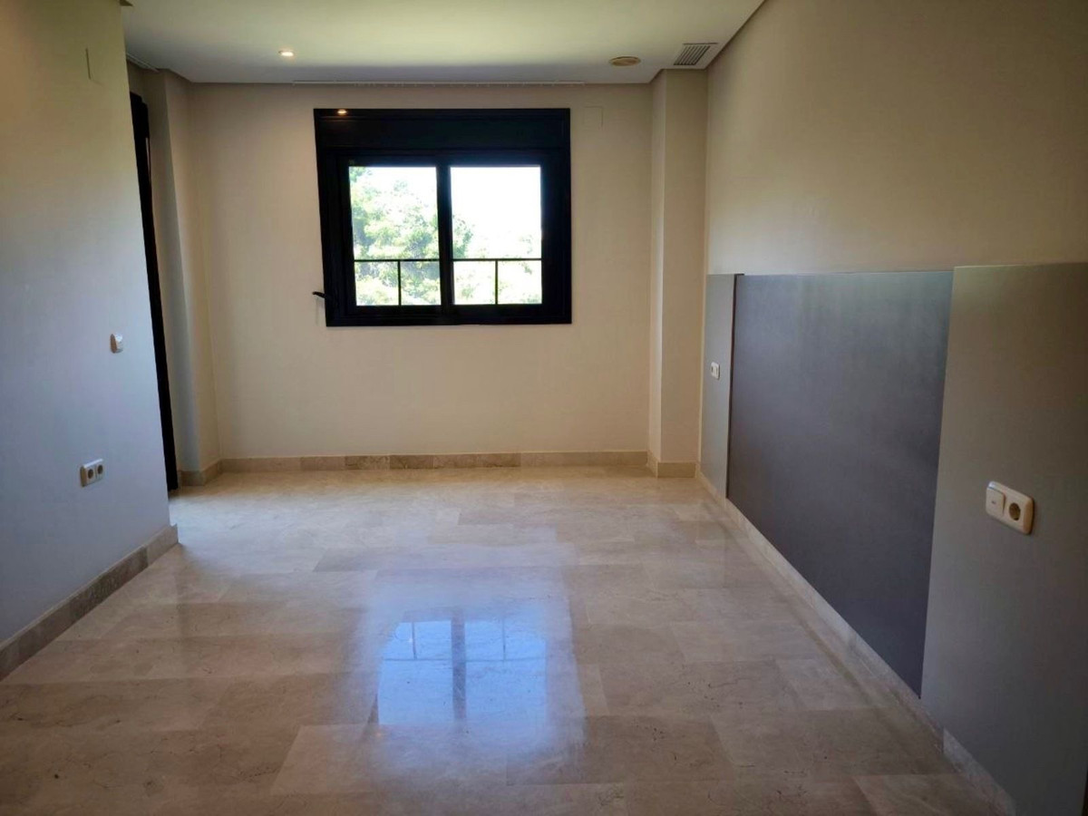 Property main view 36