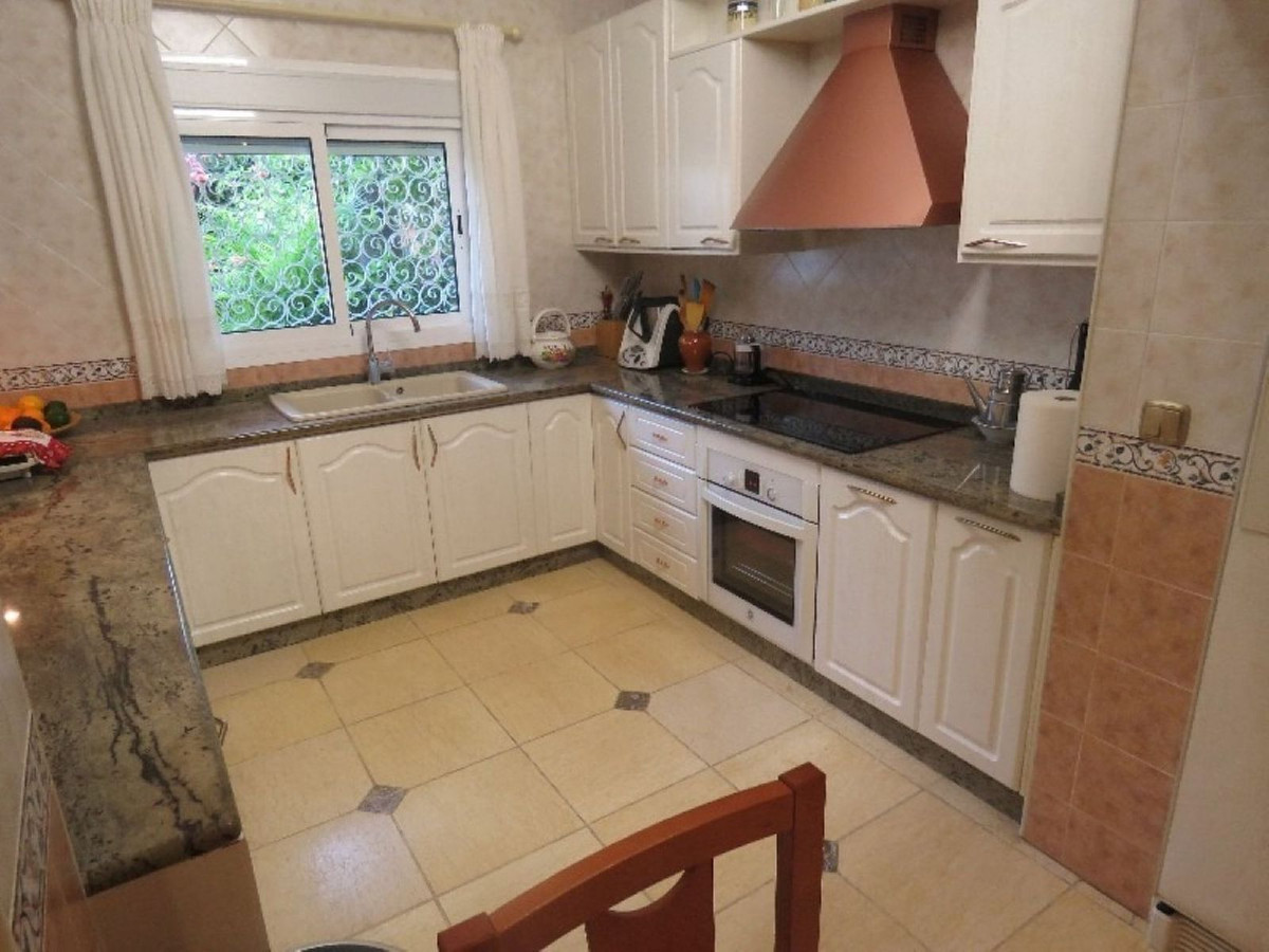 Huis te koop in Puerto de Cabopino | 4 slaapkamers H5128981