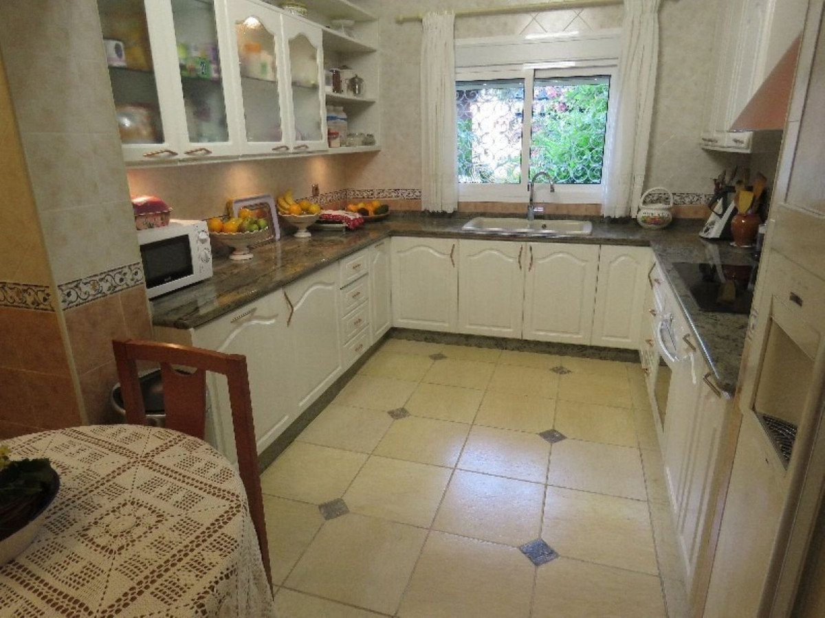 Huis te koop in Puerto de Cabopino | 4 slaapkamers H5128981