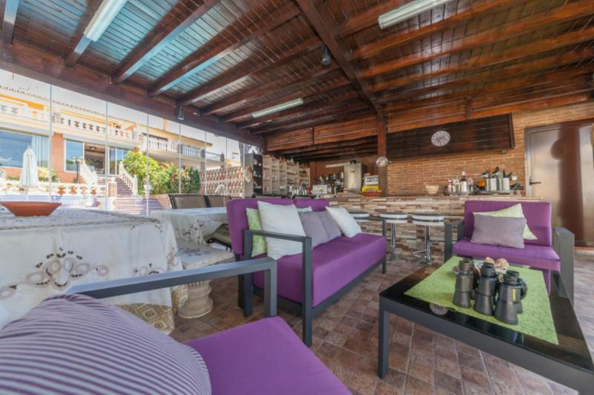 Huis te koop in Puerto de Cabopino | 4 slaapkamers H5128981