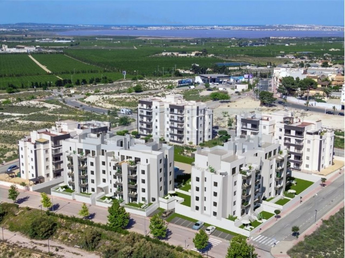 Appartement te koop in San Miguel de Salinas | 2 slaapkamers H5294971