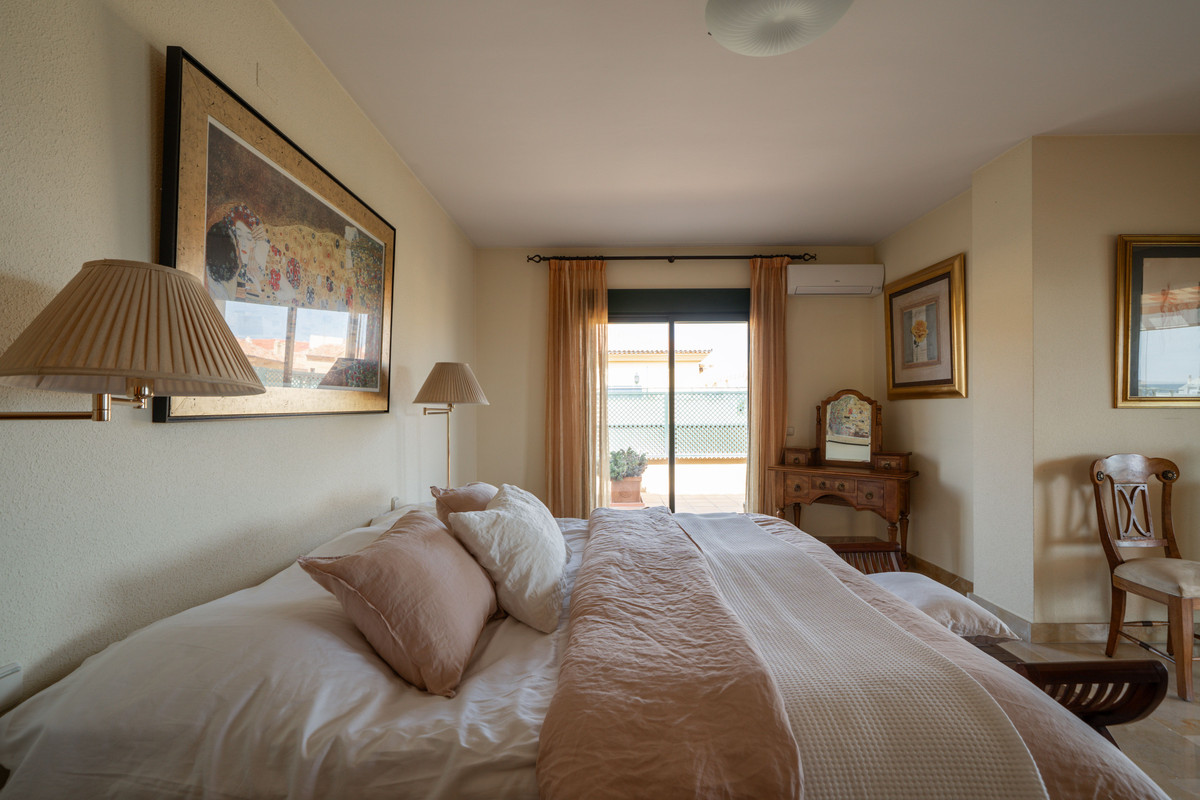 Huis te koop in San Pedro de Alcántara | 4 slaapkamers H5134267
