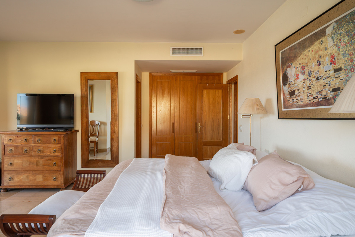 Huis te koop in San Pedro de Alcántara | 4 slaapkamers H5134267