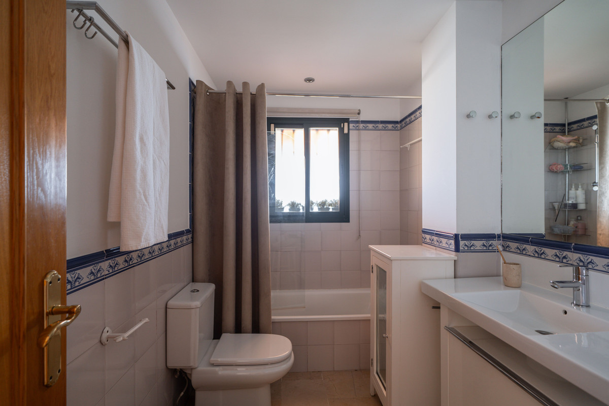 Huis te koop in San Pedro de Alcántara | 4 slaapkamers H5134267