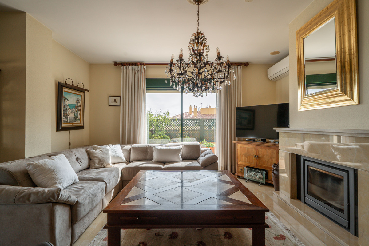 Huis te koop in San Pedro de Alcántara | 4 slaapkamers H5134267
