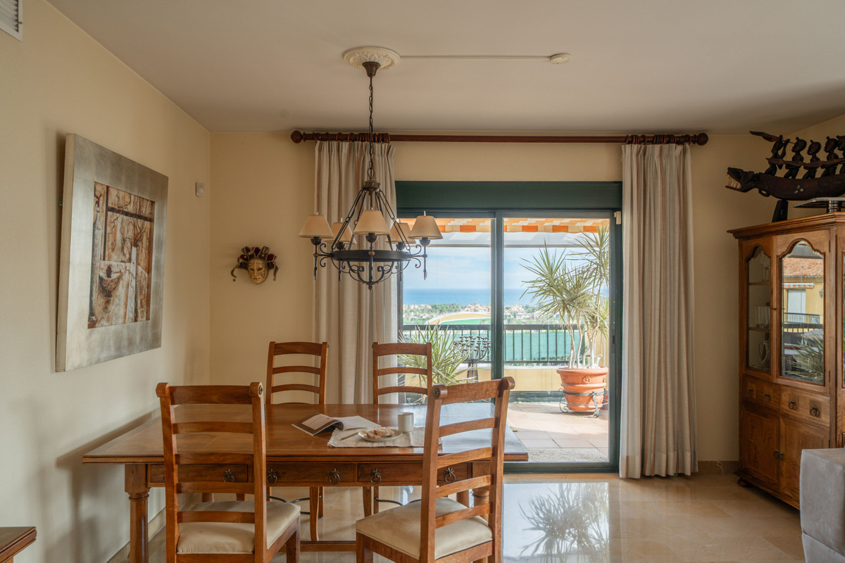 Huis te koop in San Pedro de Alcántara | 4 slaapkamers H5134267