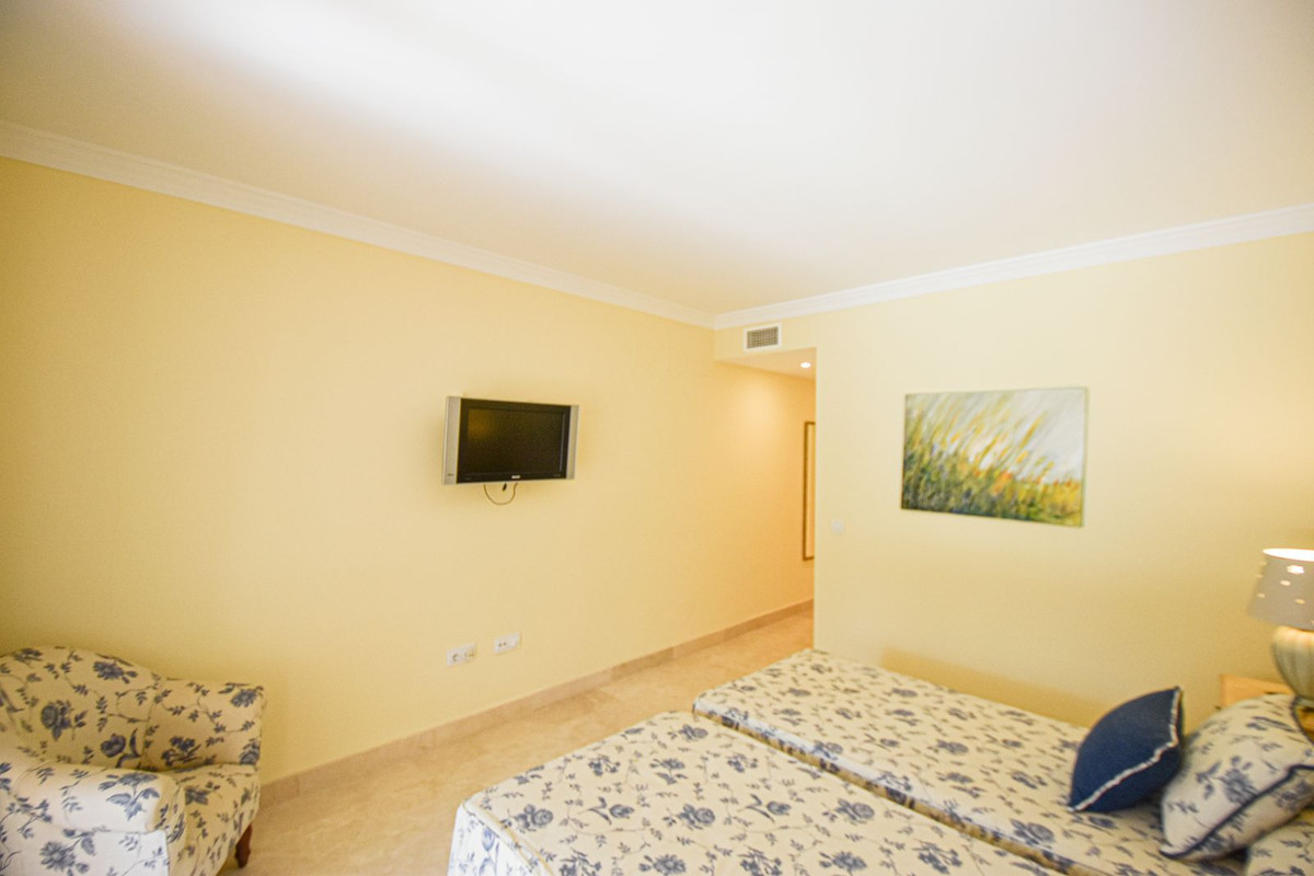 Appartement te koop in San Pedro de Alcántara | 2 slaapkamers H5317678