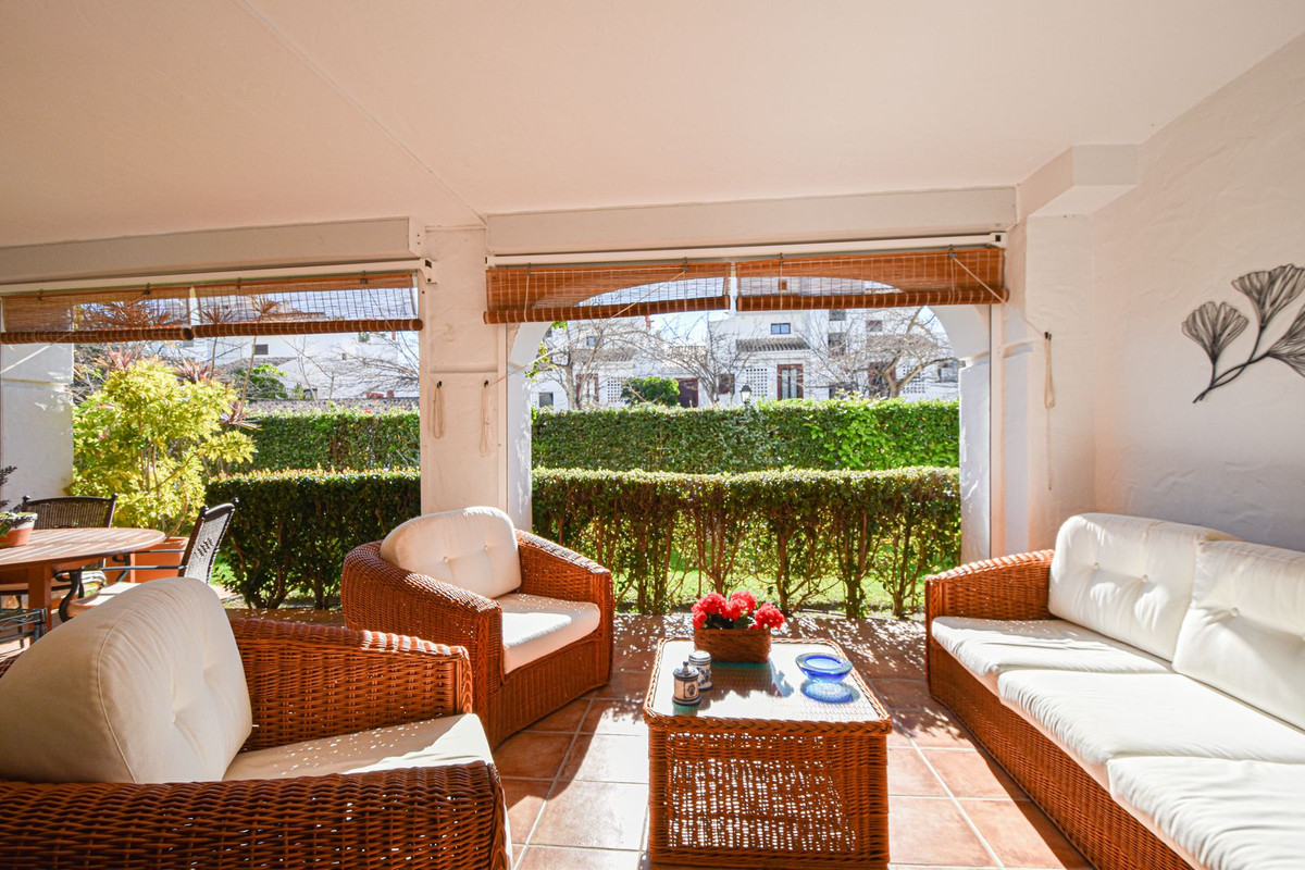 Appartement te koop in San Pedro de Alcántara | 2 slaapkamers H5317678