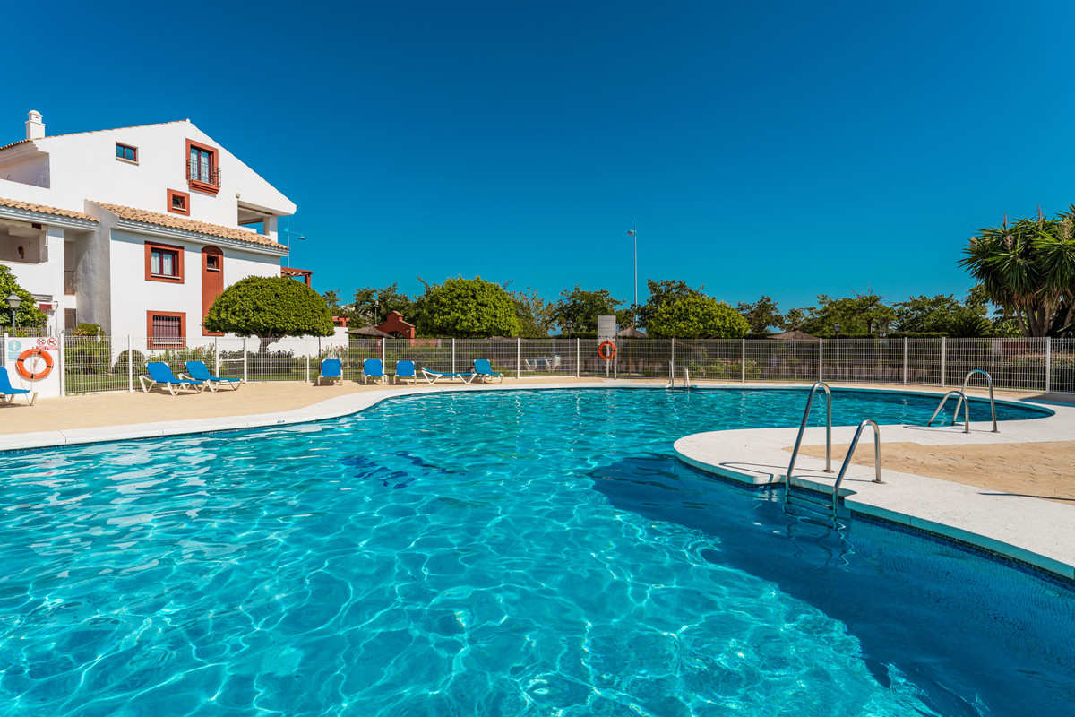 Appartement te koop in San Pedro de Alcántara | 4 slaapkamers H5318422