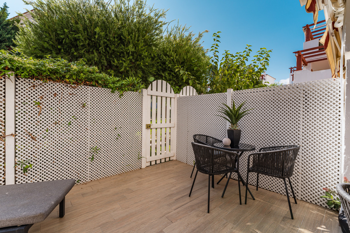 Appartement te koop in San Pedro de Alcántara | 4 slaapkamers H5318422