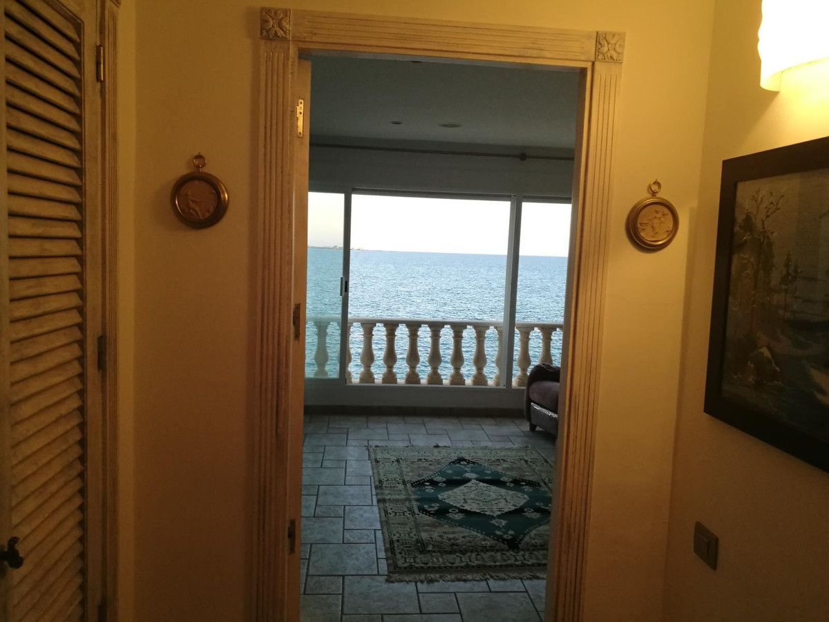 Huis te koop in Santa Pola | 4 slaapkamers H5309413