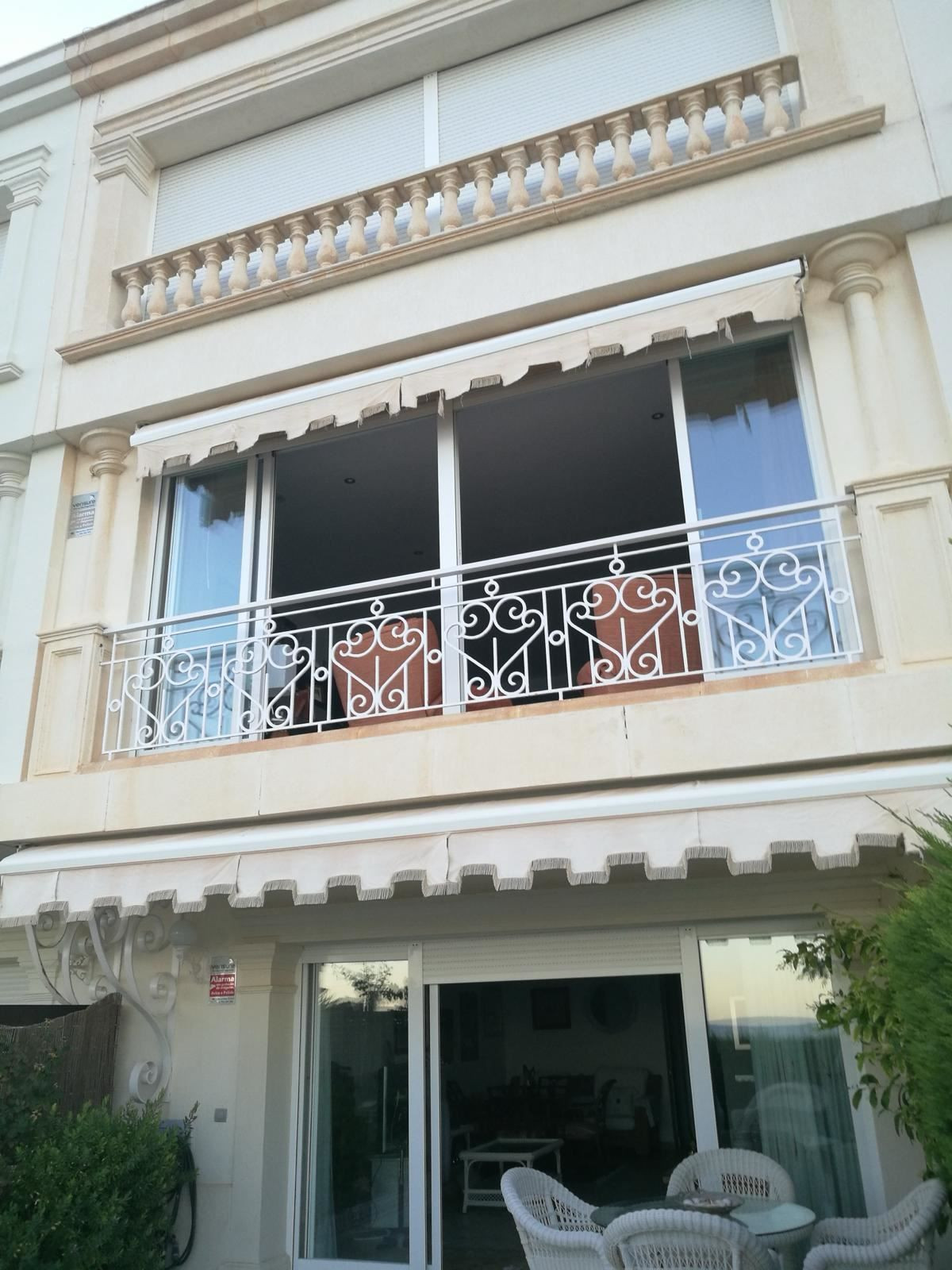 Huis te koop in Santa Pola | 4 slaapkamers H5309413