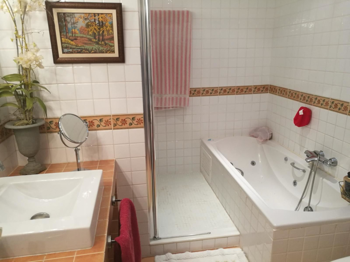 Huis te koop in Santa Pola | 4 slaapkamers H5309413