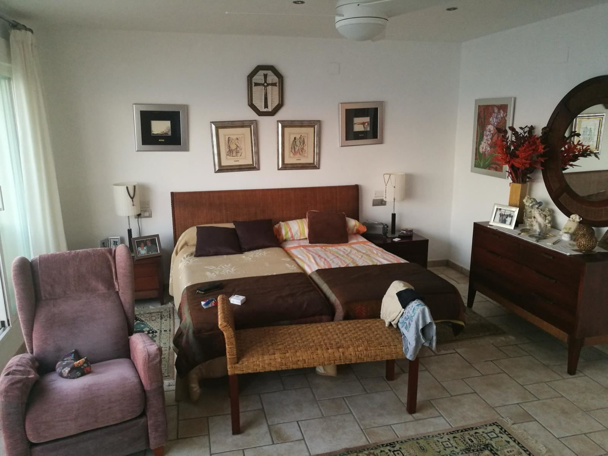 Huis te koop in Santa Pola | 4 slaapkamers H5309413