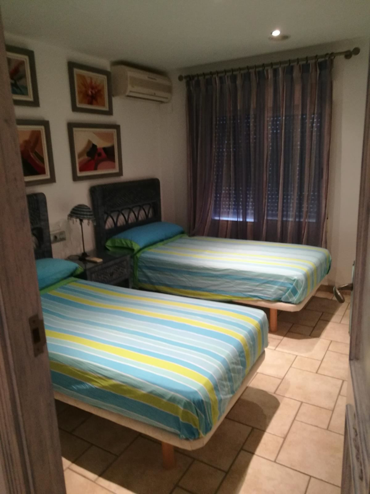 Huis te koop in Santa Pola | 4 slaapkamers H5309413