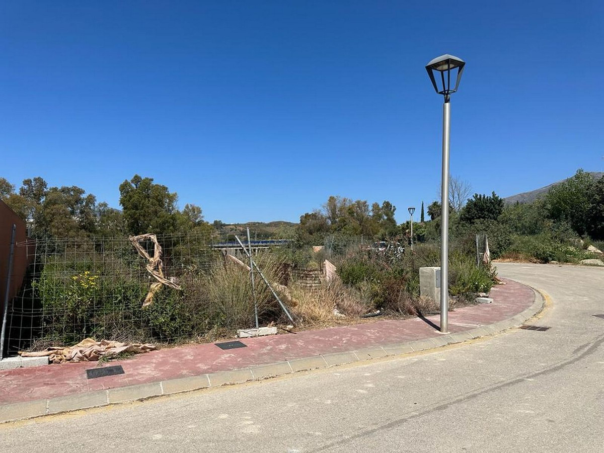 Residentiele Percelen in Sierrezuela-14