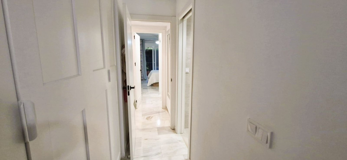 Percelen te koop in The Golden Mile | 2 slaapkamers H4969039