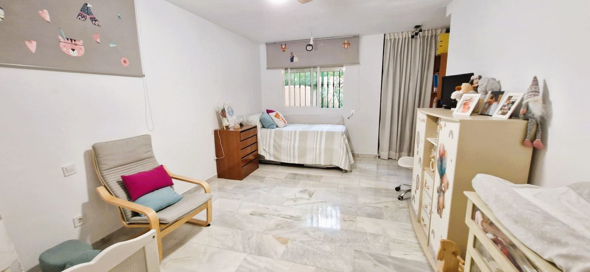 Percelen te koop in The Golden Mile | 2 slaapkamers H4969039