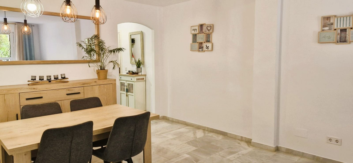 Percelen te koop in The Golden Mile | 2 slaapkamers H4969039