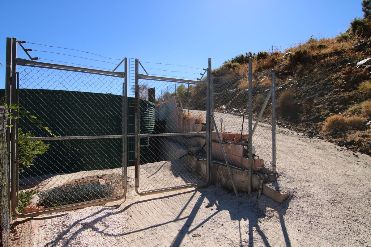 Grond te koop in Tolox | 0 slaapkamers H5191954