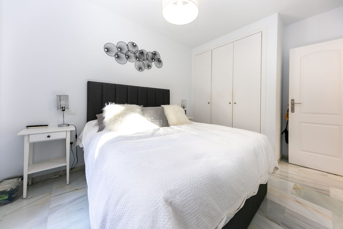 Appartement te koop in Torrequebrada | 3 slaapkamers H5294758