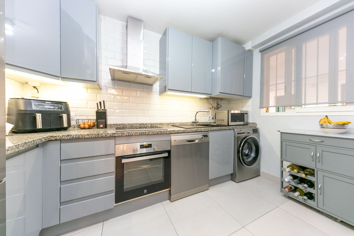 Appartement te koop in Torrequebrada | 3 slaapkamers H5294758