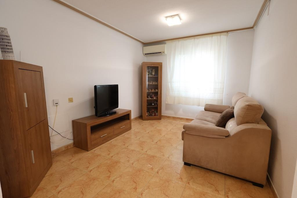 Huis te koop in Torrevieja | 3 slaapkamers H5309434