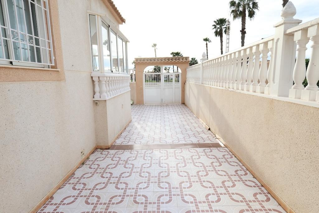 Huis te koop in Torrevieja | 3 slaapkamers H5309434