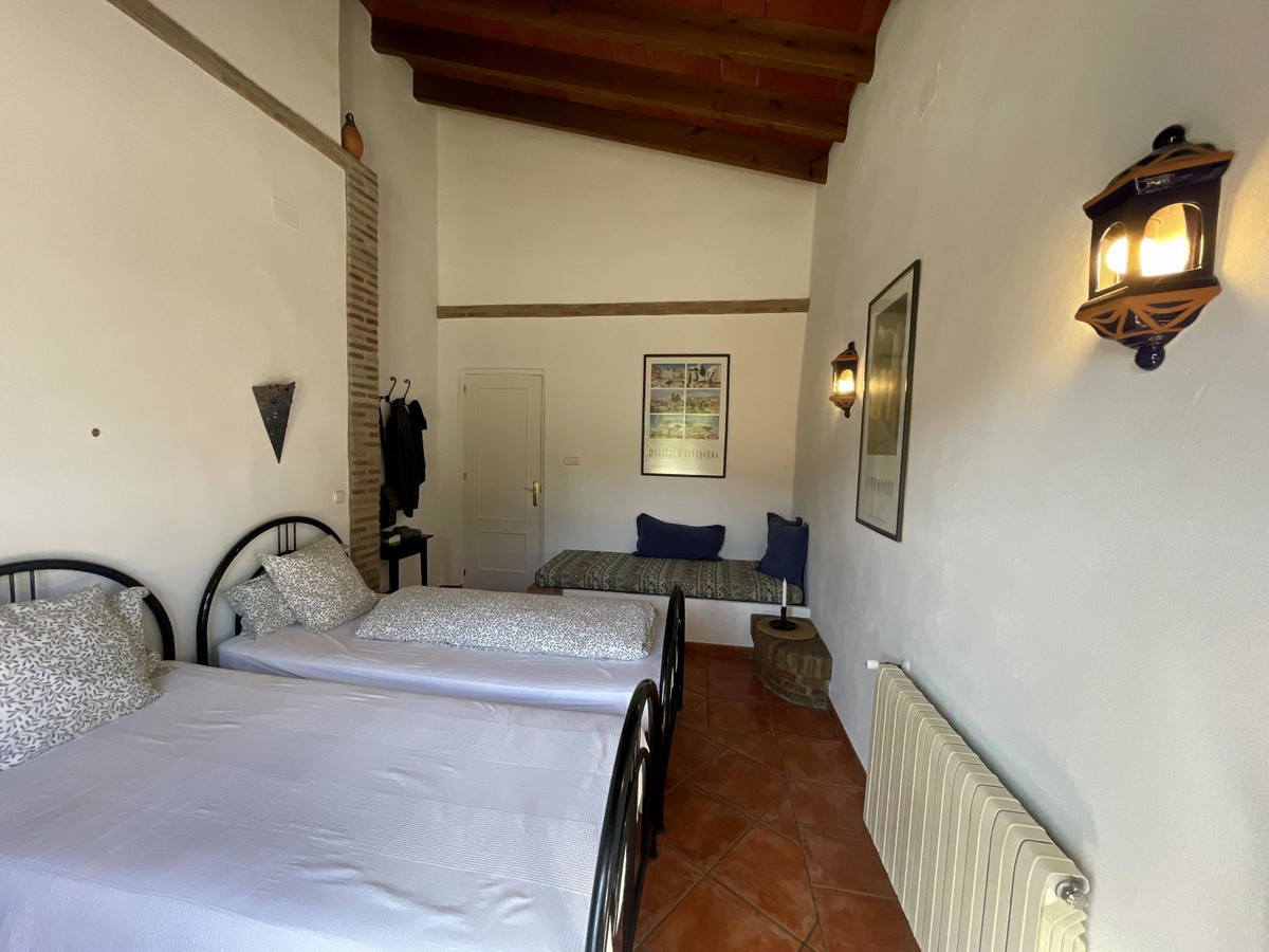 Property main view 32