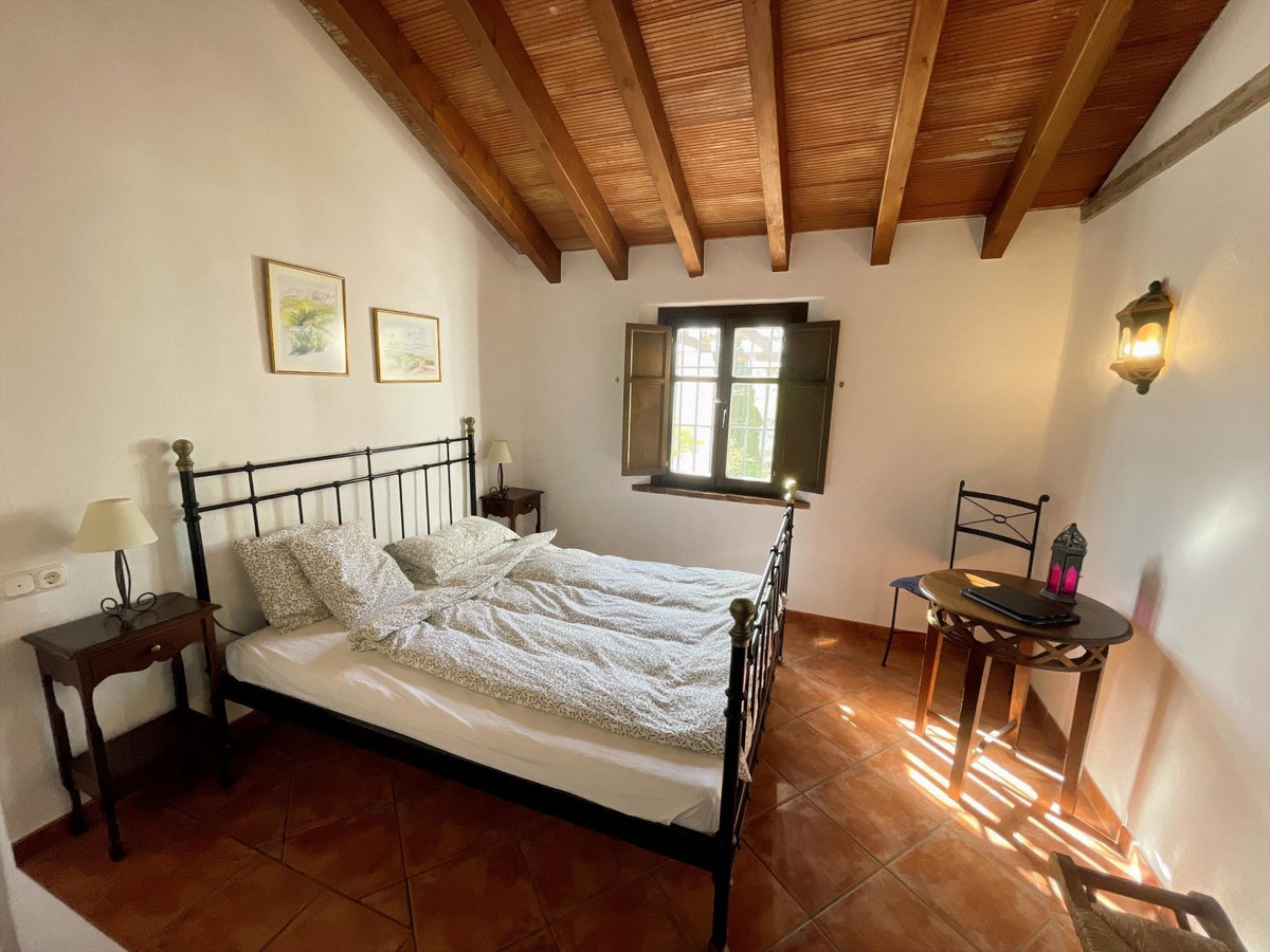 Property main view 33